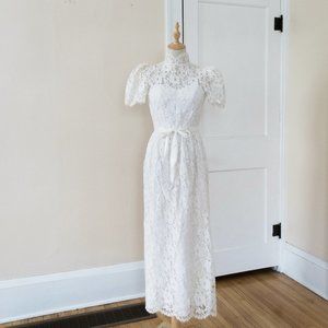 Vintage White Lace Wedding Dress